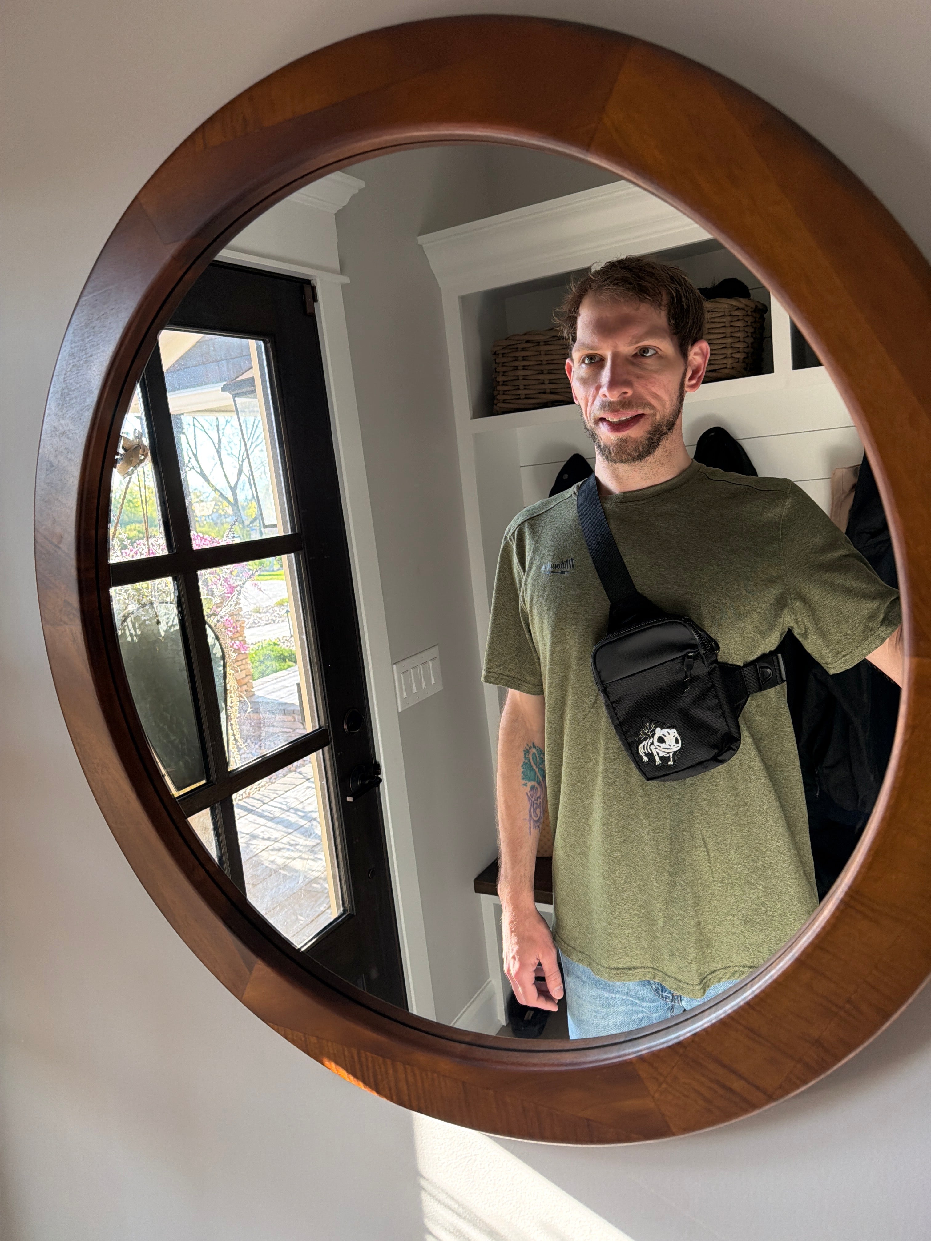 Kanto Classics Sling Shoulder Bag